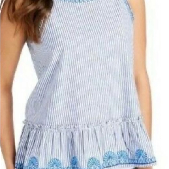 Vineyard Vines searsucker top - Picture 2 of 8